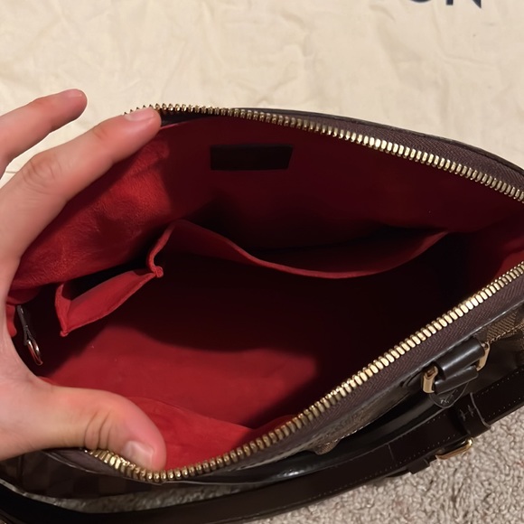 Louis Vuitton DAMIER TREVI GM HANDBAG - Picture 10 of 16